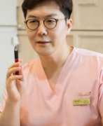 鼻部修复专家有哪些？其中哪位专家做隆鼻的果更自然？