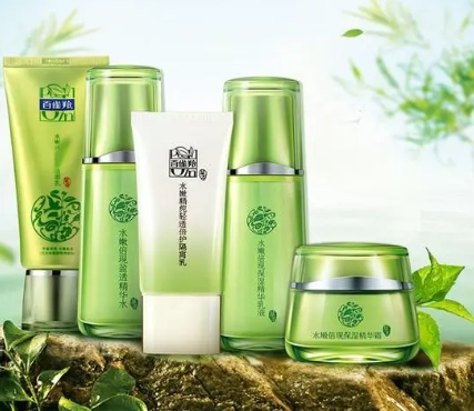 口碑好的国产护肤品？百雀羚大众一致推荐！