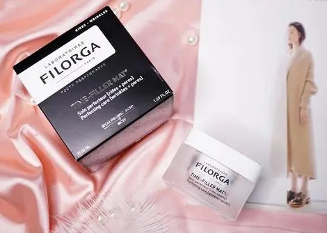 紧致抗皱是白天用还是晚上用？