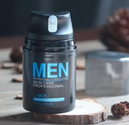 男士冬季护肤推荐：打造肌肤的秘诀