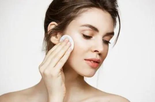 冬季护肤的佳方式：呵护你的肌肤，焕发自然光彩