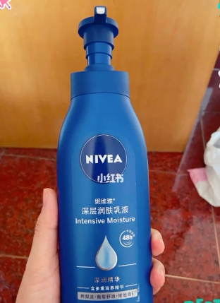 妮维雅深层润肤乳液：脸部保养的秘密武器