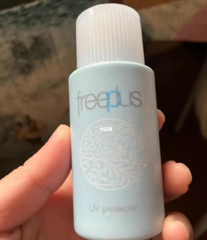 芙丽芳丝能洗掉粉底液吗？