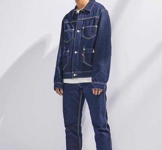 Levi's RED先锋系列：探索丹宁新形态，引领时尚先锋精神