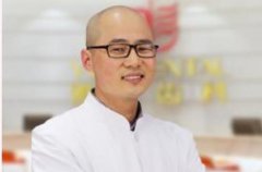 上海雅悦口腔吴圣辉医生做牙齿矫正技术如何?来看真人牙齿矫正前后对比图