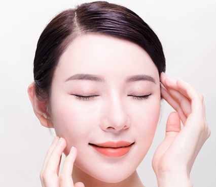 抗皱和祛斑能一起用吗？