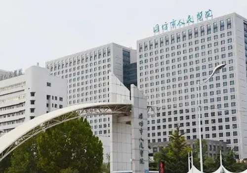 潍坊假体隆胸哪家好?人民医院、附属医院、中医院、华美、天宏榜上有名